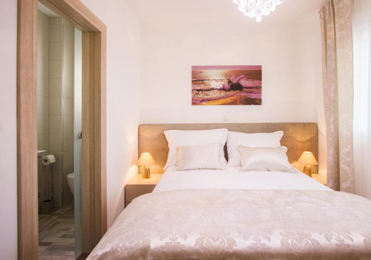 Ferienwohnung Paradise Lux Trogir Exterior foto